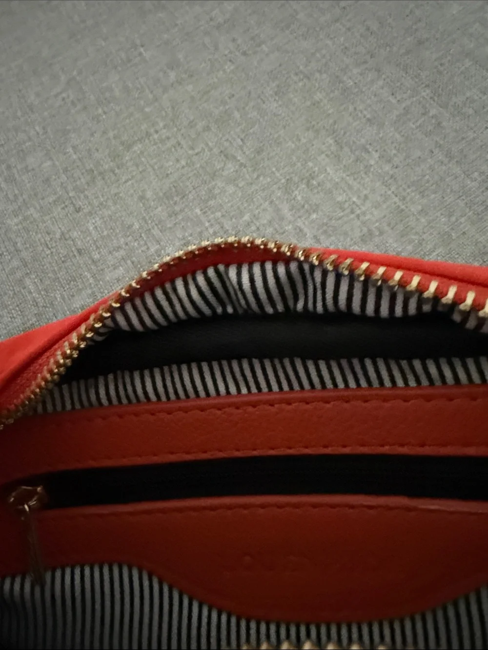 Loudenhide Cali Orange Crossbody Bag with Wide Adjustable Strap